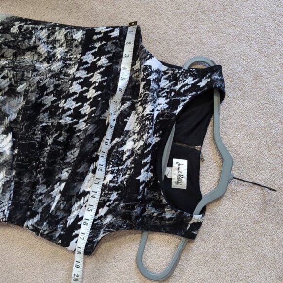 Joseph Ribkoff Black and White Mini Dress - Picture 4 of 6
